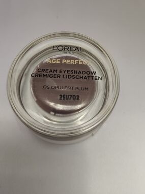 L'Oreal Age Perfect Cream Eyeshadow - 05 Opulent Plum Tone New